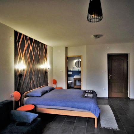 Appartamento Old Square House - Hisa Na Starem Trgu Tolmin Esterno foto